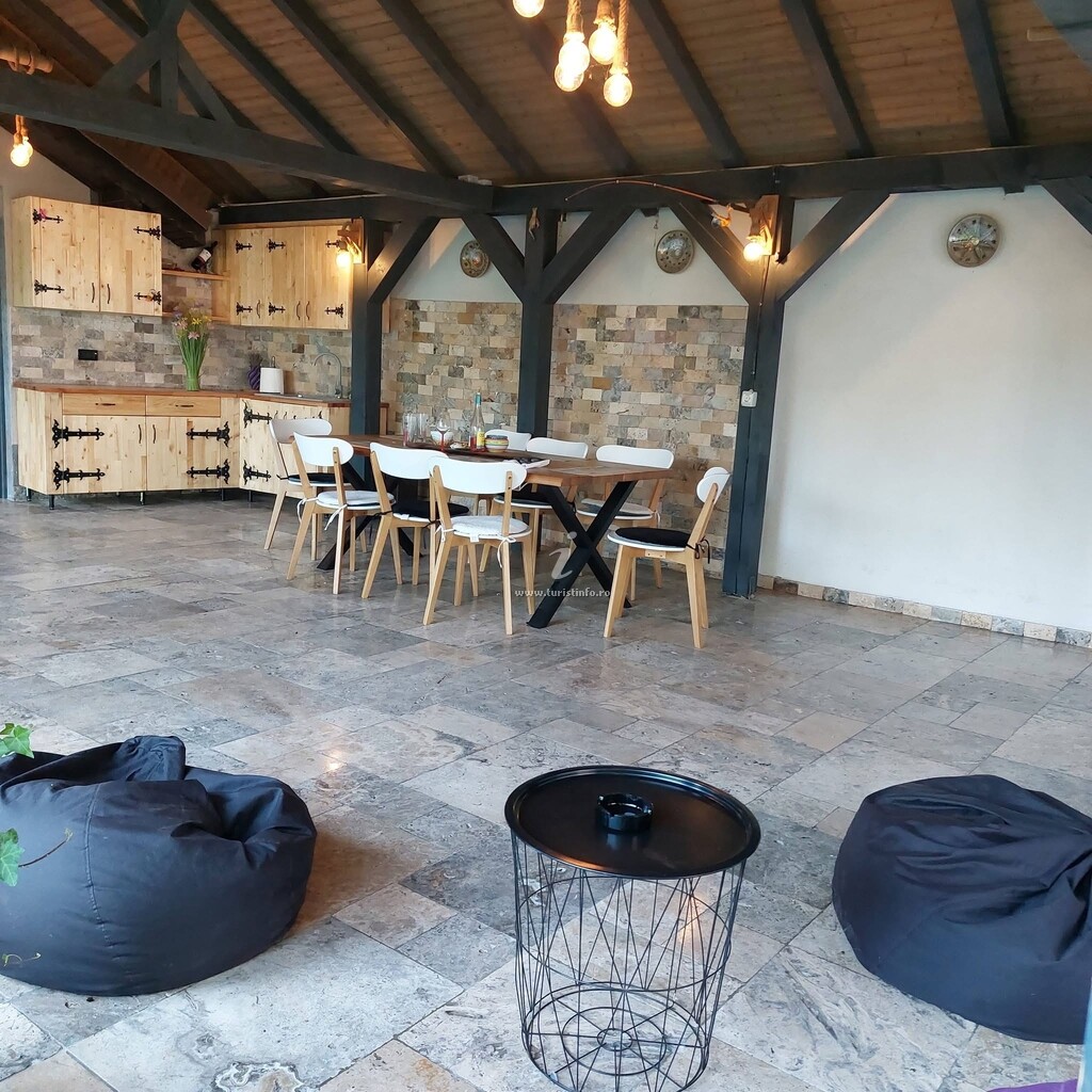 Casa Dor de Lac Munteanu