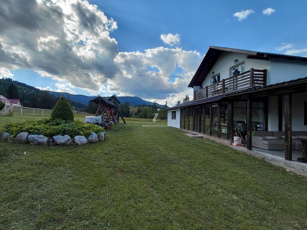 Casa de vacanță Acasă La Noi