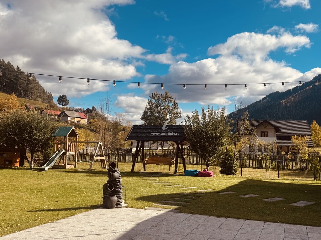 Casa Sadova Village