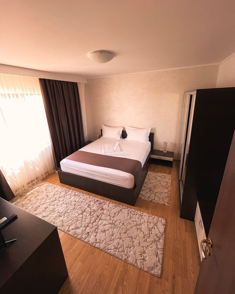 Hotel Delta Est