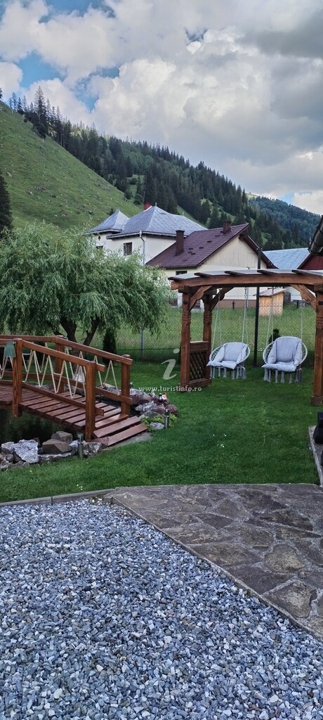 Casa Izvor Magic 2