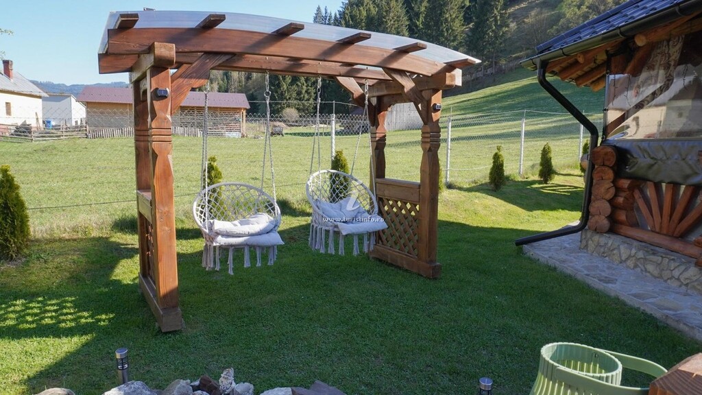 Casa Izvor Magic 2