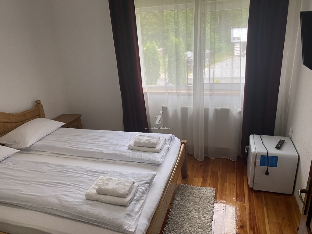 Cabana Casa dintre Brazi