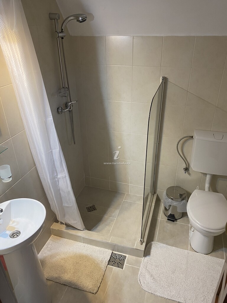 Cabana Casa dintre Brazi