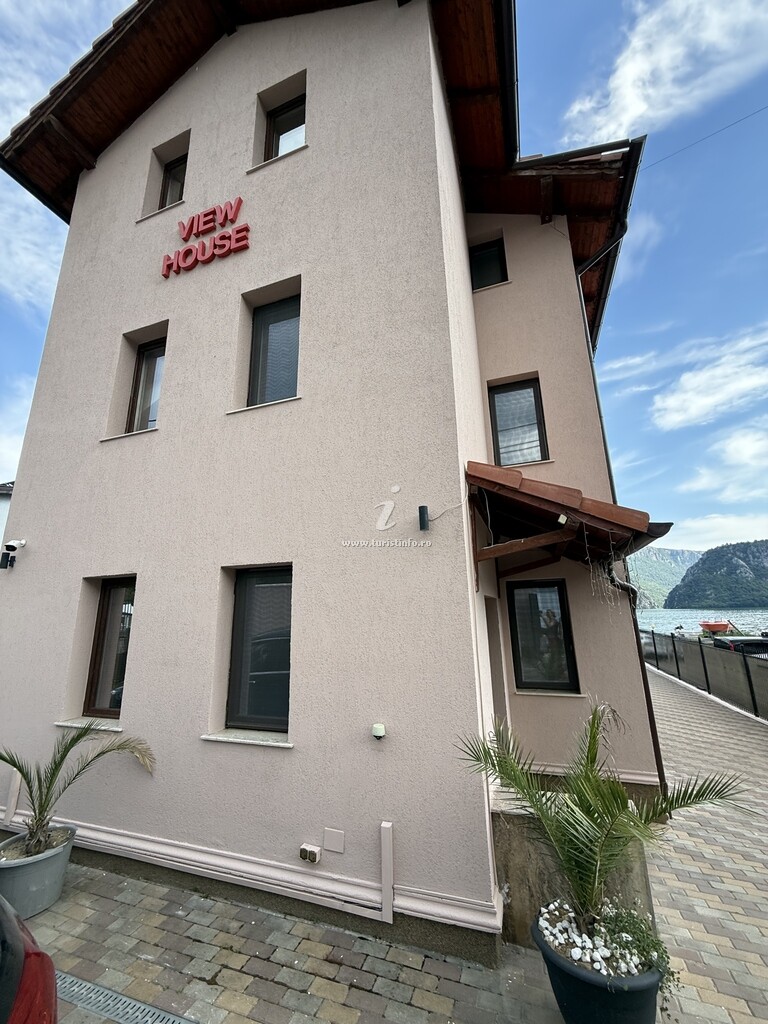 View House