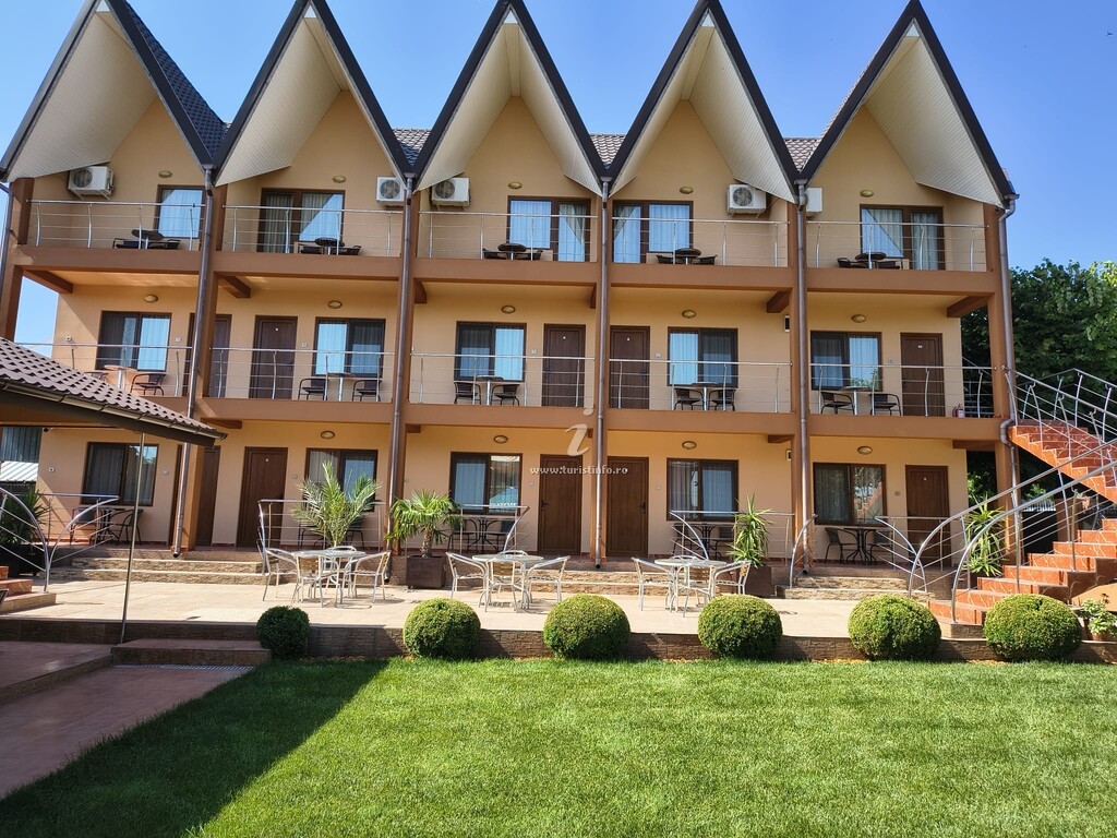 Casa Pelicanul