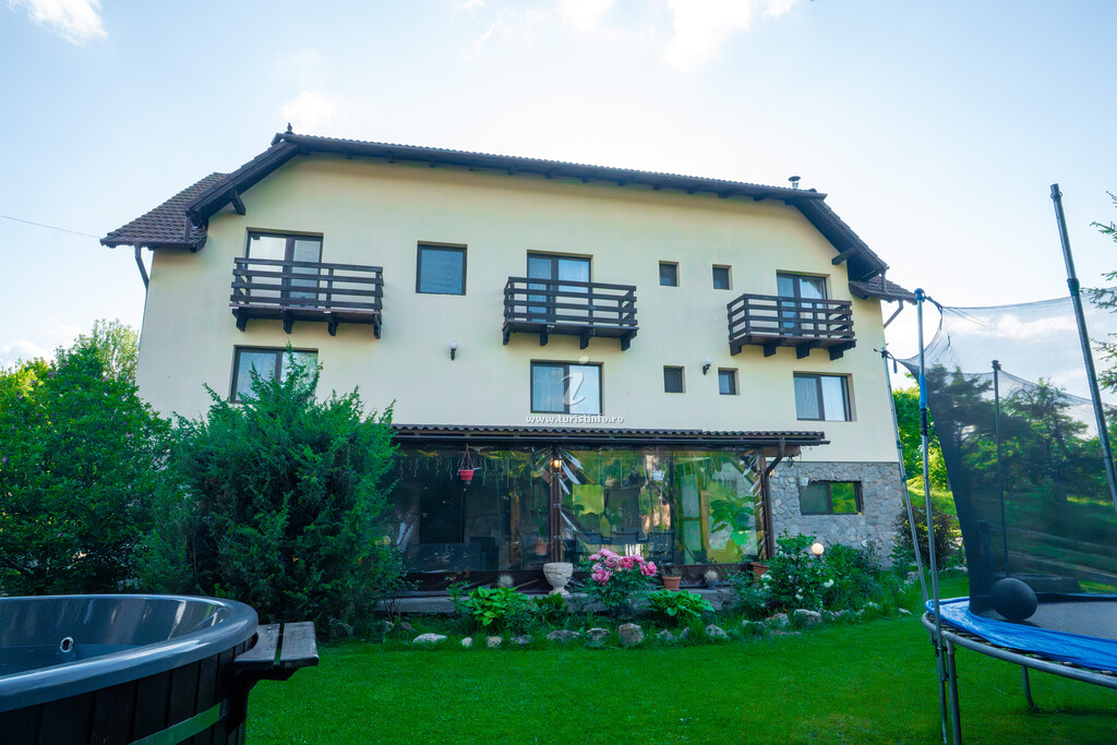 Vila Sohodol Travel