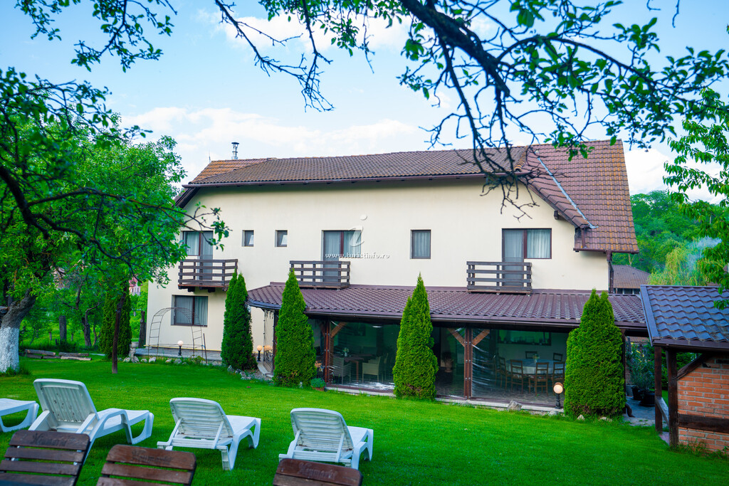 Vila Sohodol Travel