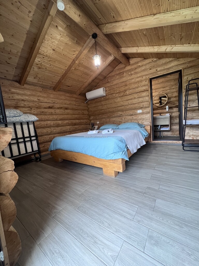 Cabana M&V Infinit