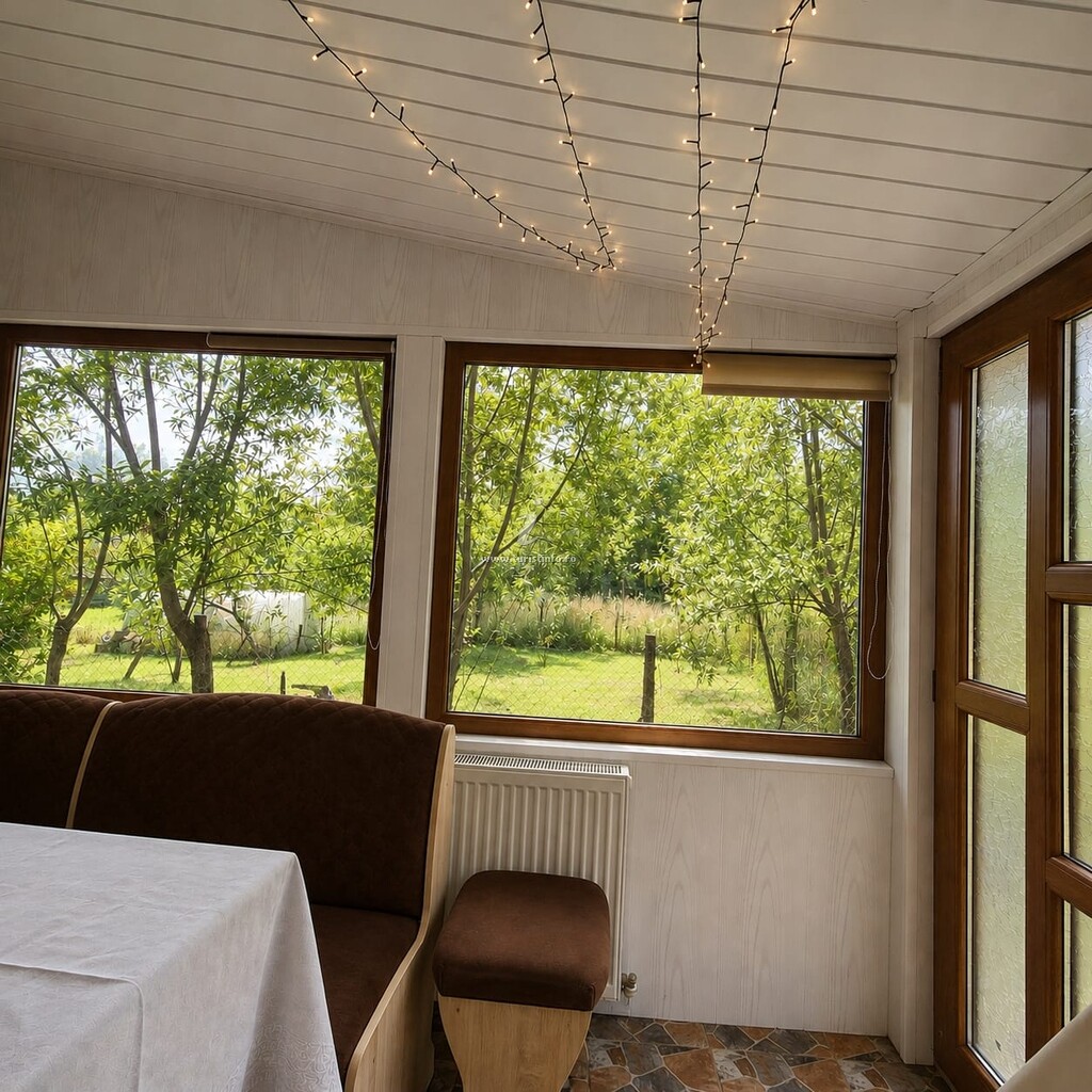 Casa de vacanță la Tataie