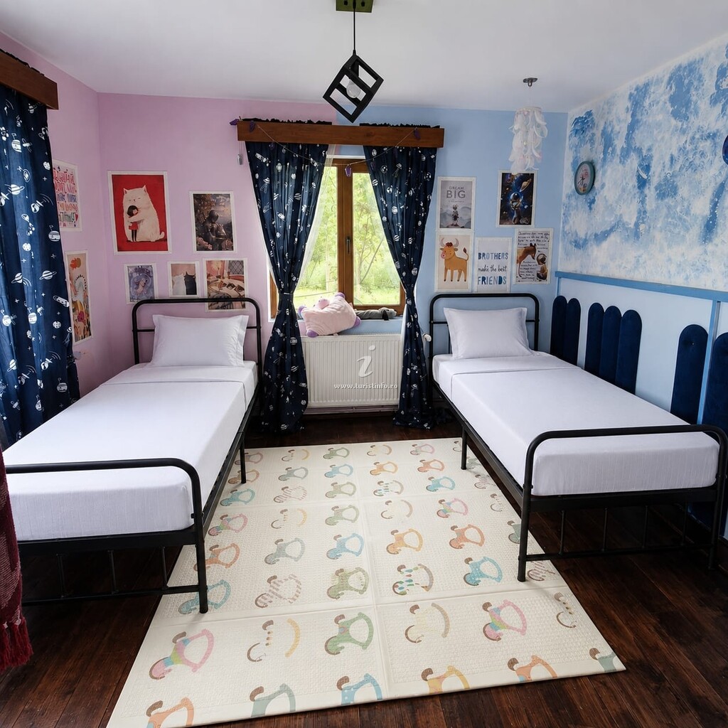 Casa de vacanță la Tataie