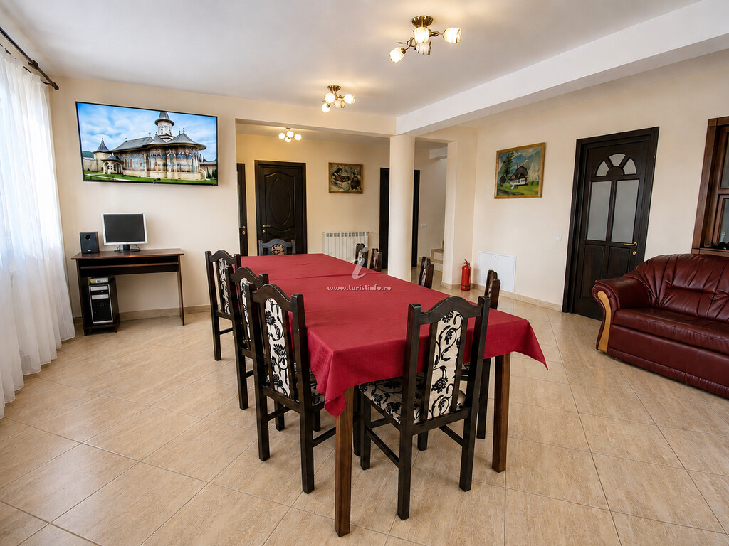 Pensiunea Agroturistică Casa Bucovineană