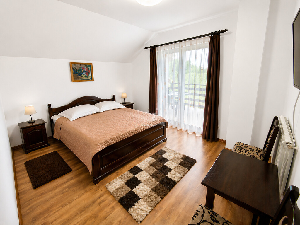 Pensiunea Agroturistică Casa Bucovineană