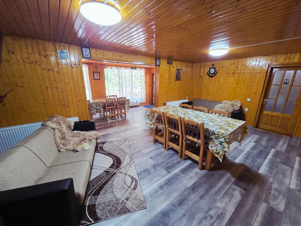 Camere de închiriat Casa Mirela