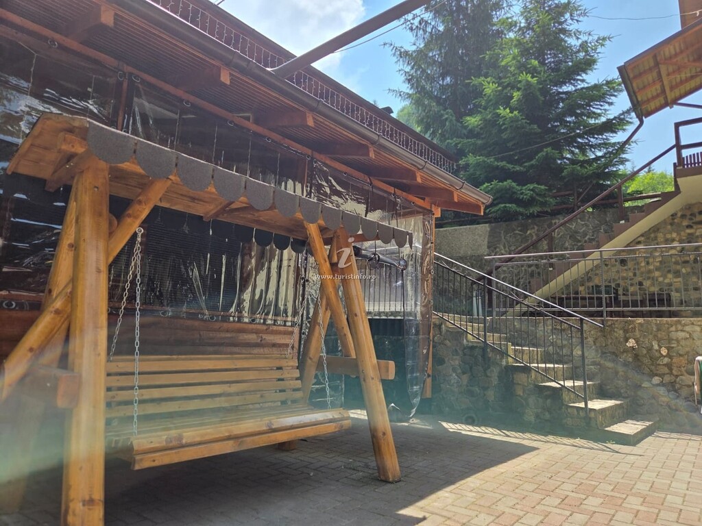 Camere de închiriat Casa Mirela