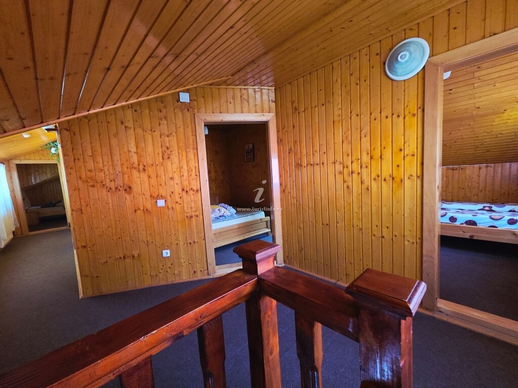 Camere de închiriat Casa Mirela