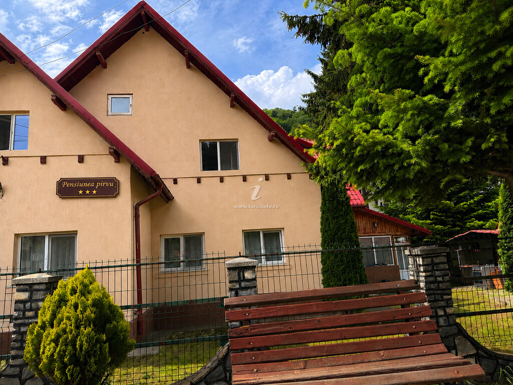 Cabana Pîrvu