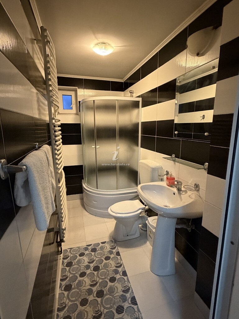 Cabana Pîrvu