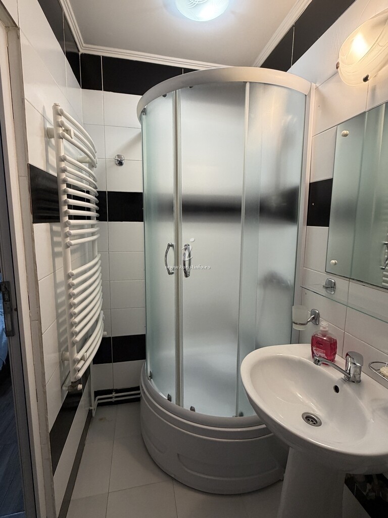 Cabana Pîrvu