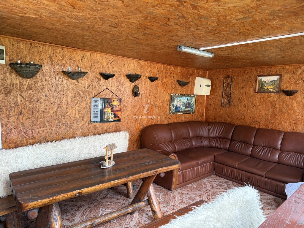 Cabana Pîrvu