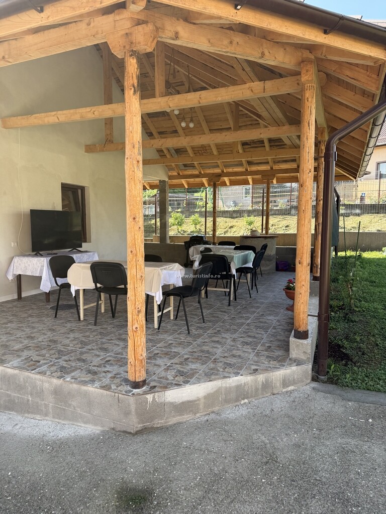 Camere de închiriat Casa Traian