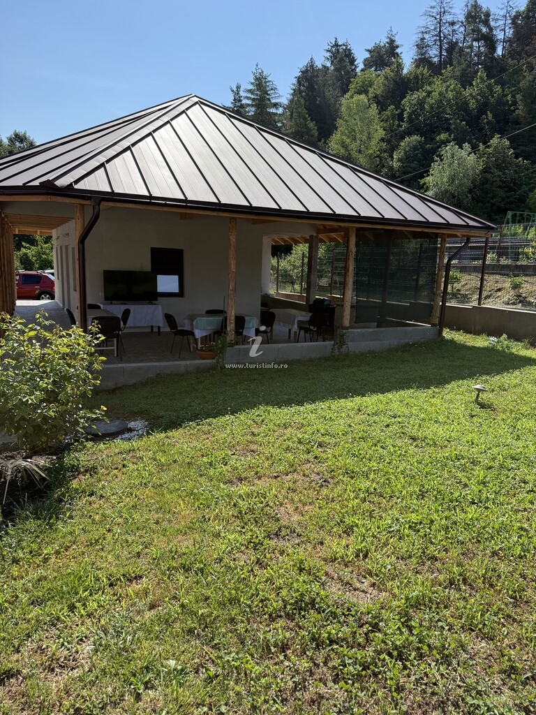 Camere de închiriat Casa Traian
