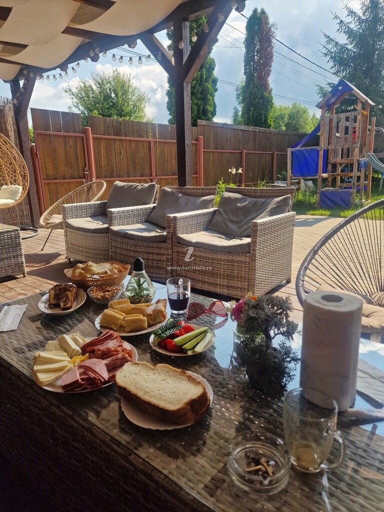 Vama Veche de la Bran