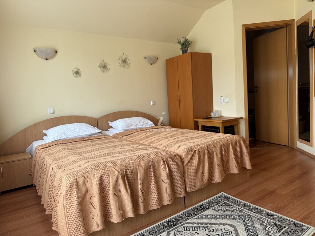Camere de închiriat Casa Victory