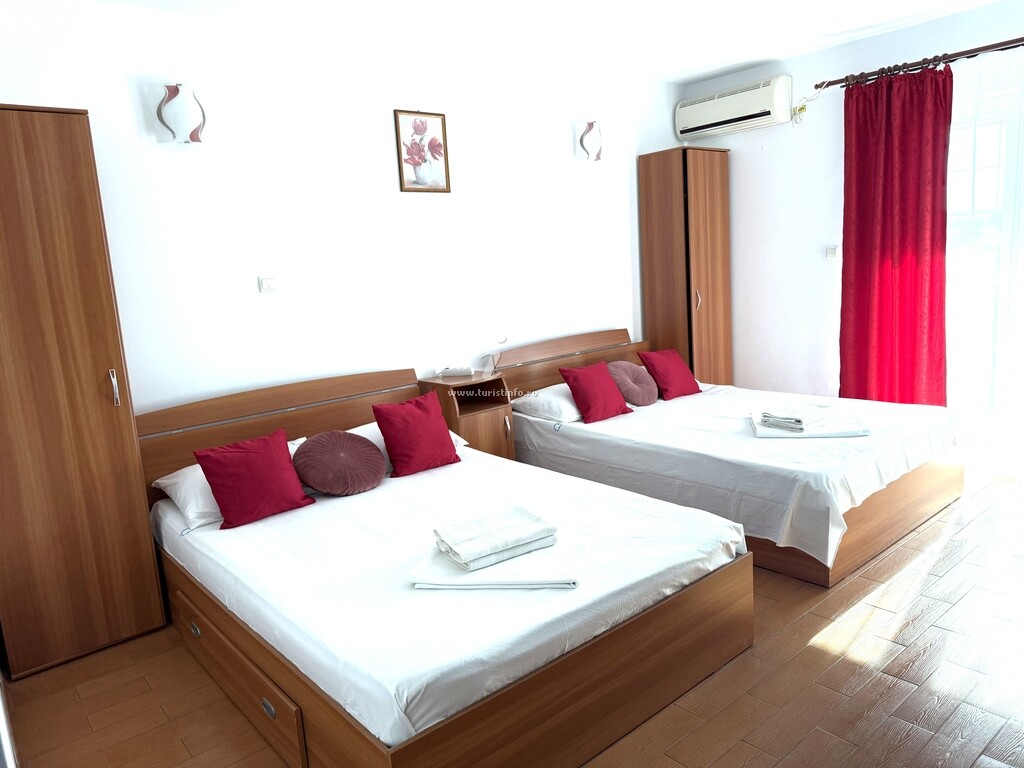 Camere de închiriat Elada