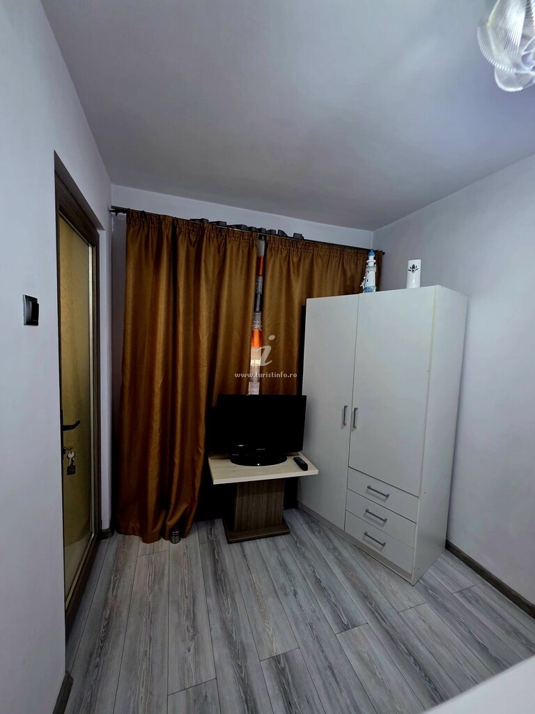 Apartament Petre
