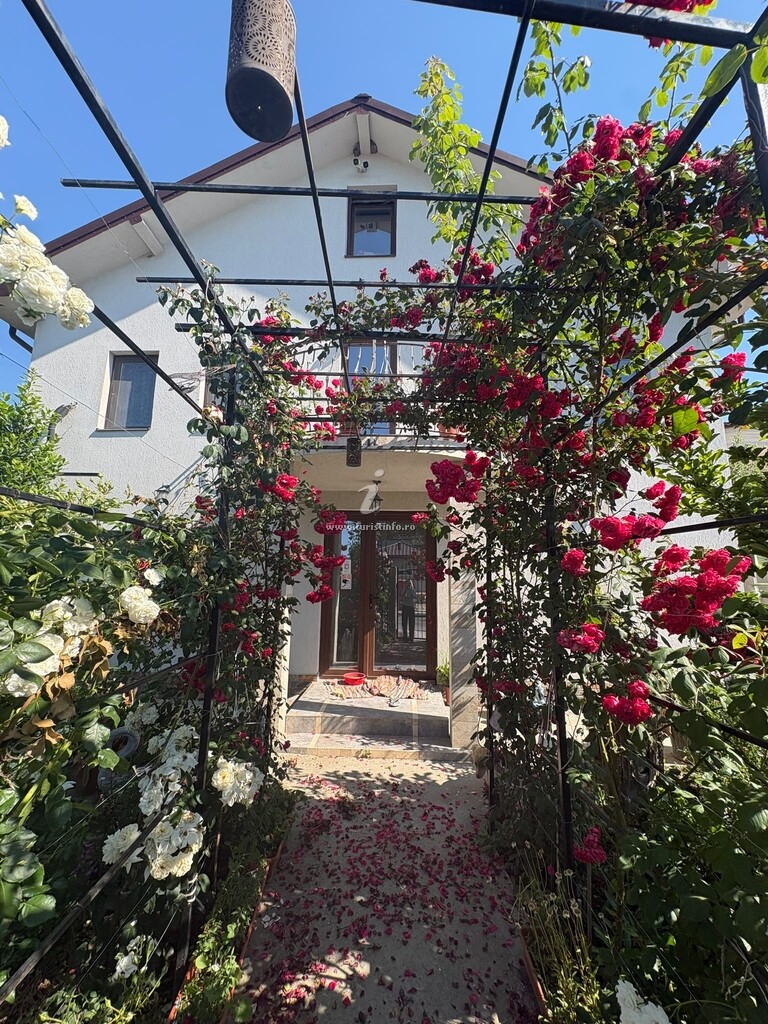 Vila Alb de Vară