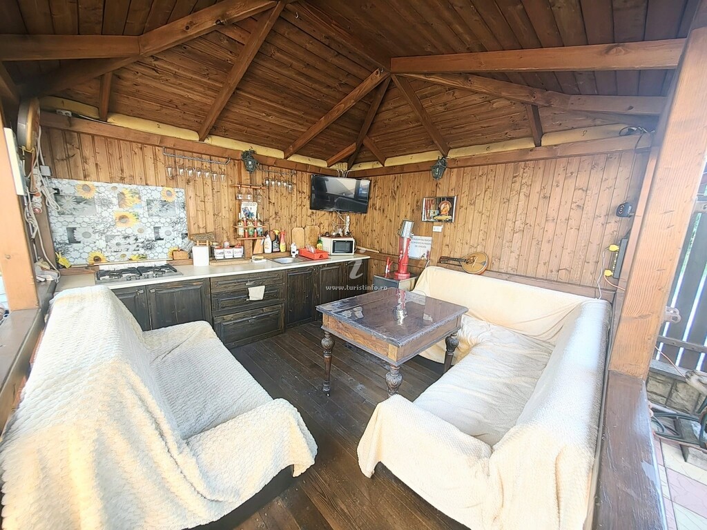 Casa Tony și Alex