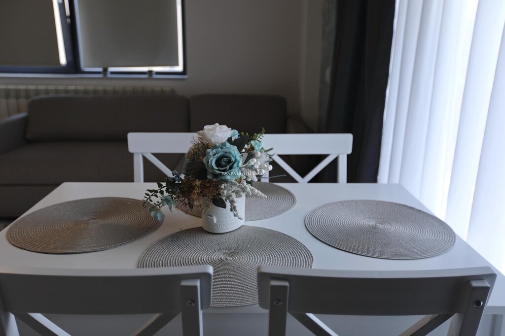 Apartament D & A