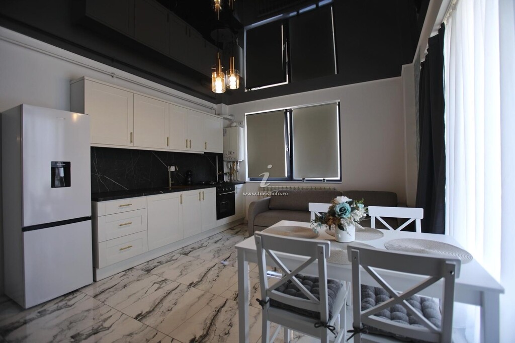 Apartament D & A