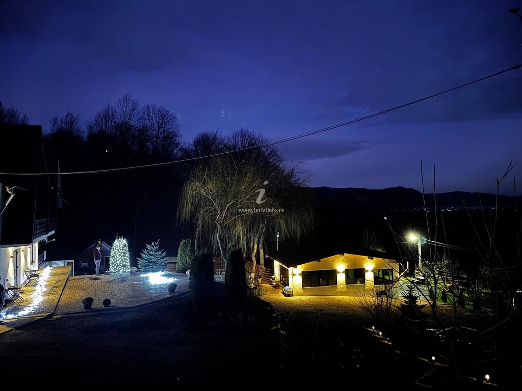 Pensiunea Agroturistică La Izvor