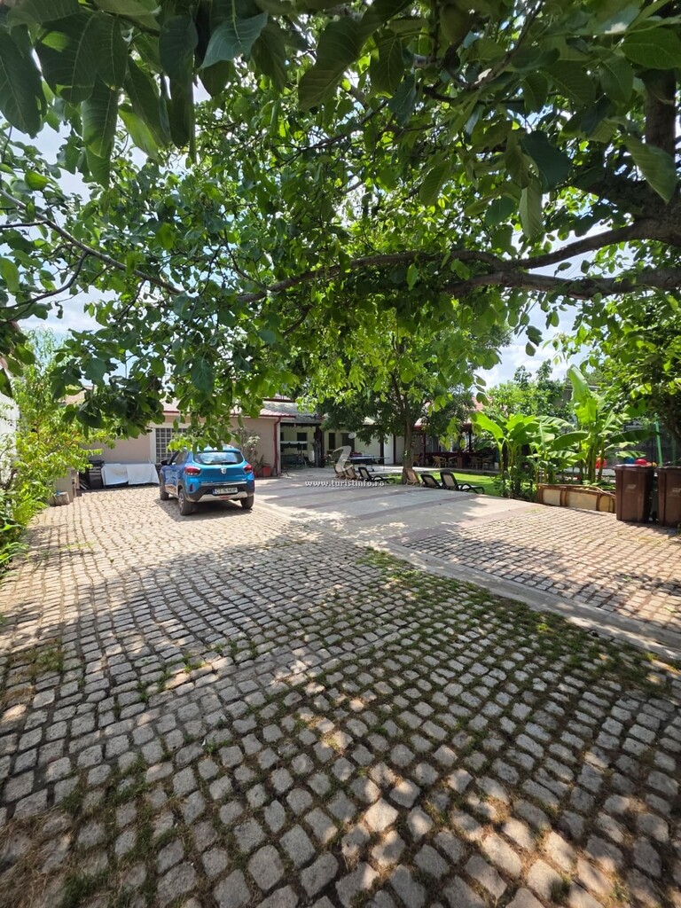 Casa Înflorită