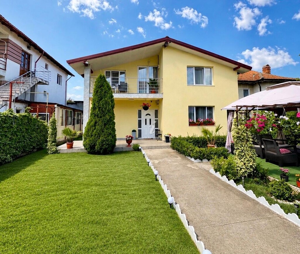 Casa Andra si Raul