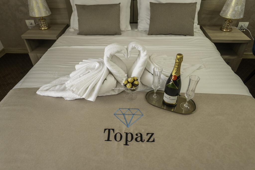 Casa Topaz