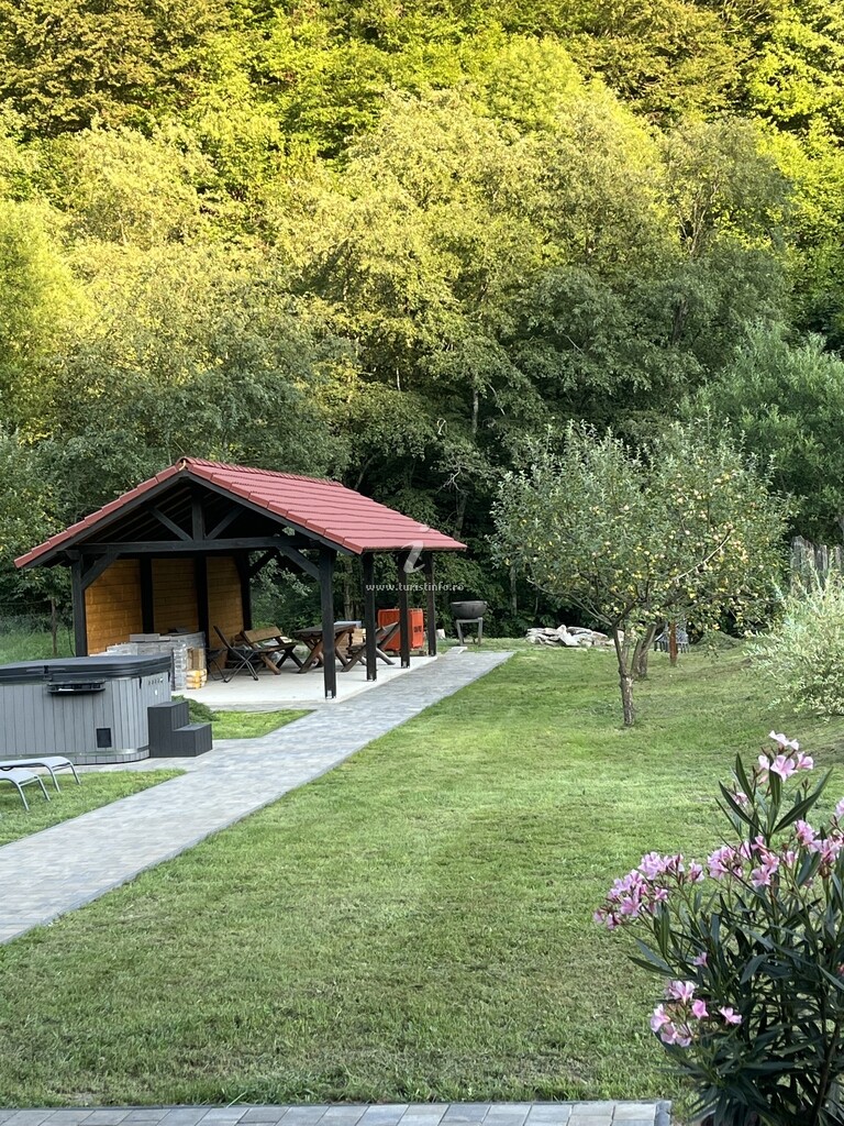 Pensiunea Agroturistică Old River