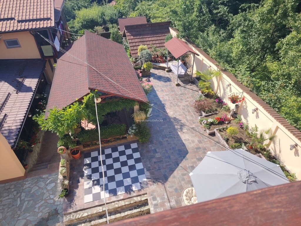 Casa Iris