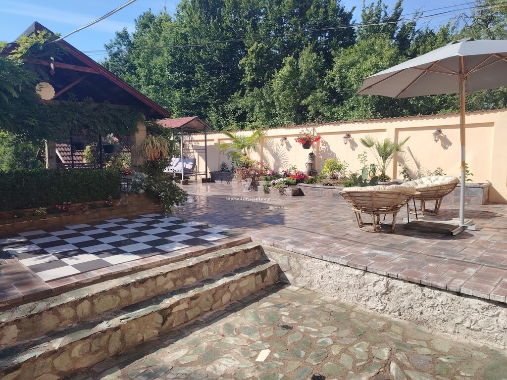 Casa Iris
