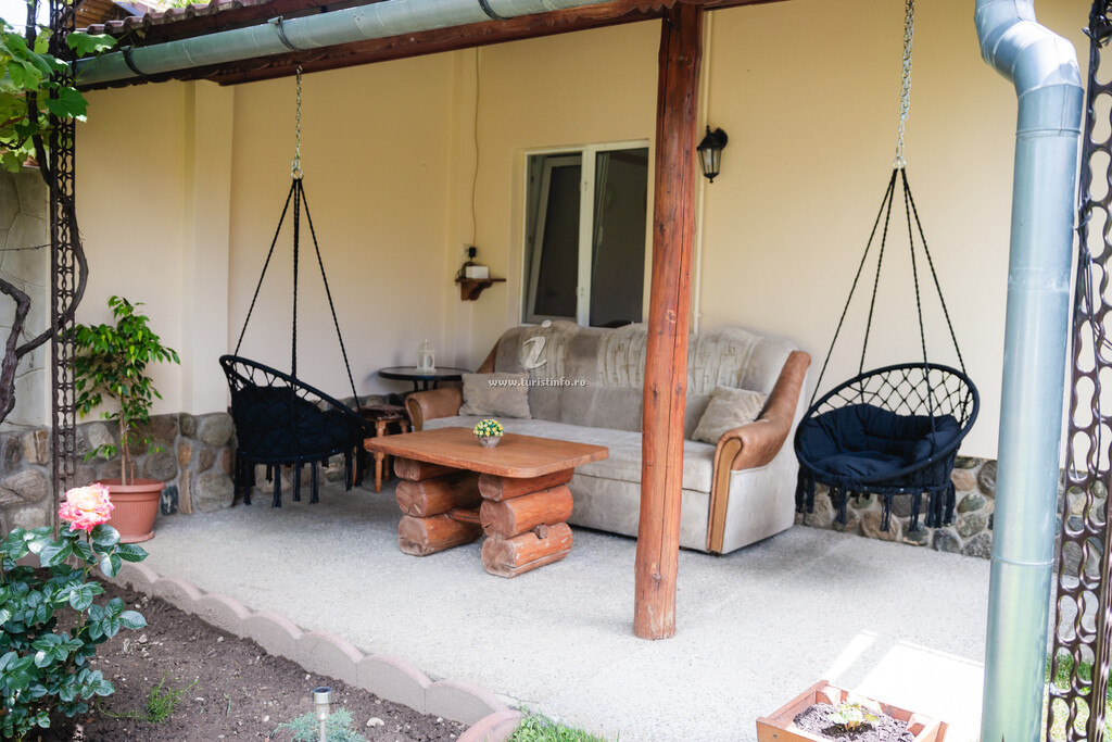 Pensiunea Casa Iliuț