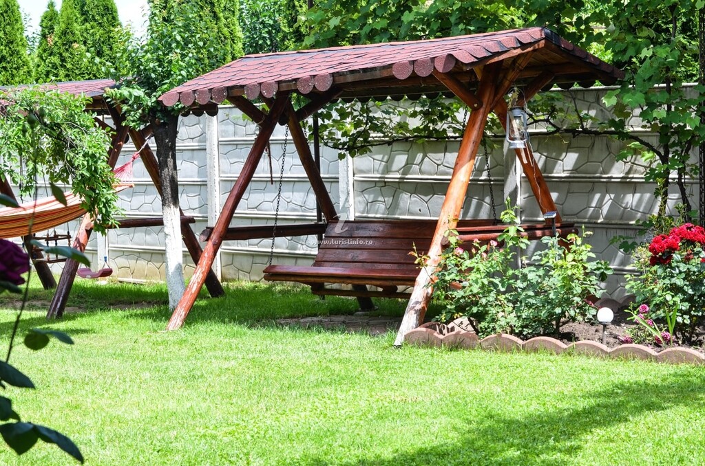 Pensiunea Casa Iliuț