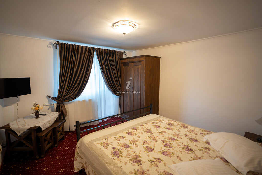 Vila Sohodol Travel