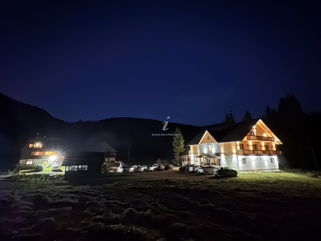 Pensiunea Casa de Piatră