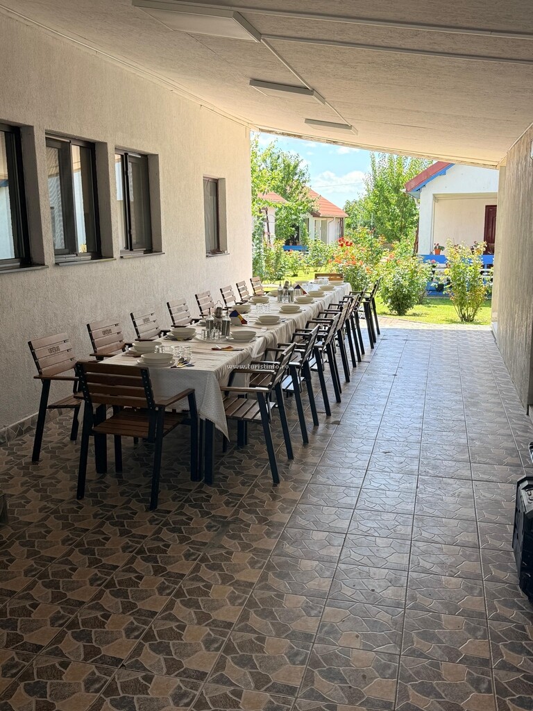 Camere de închiriat Delta Crișan Flamingo