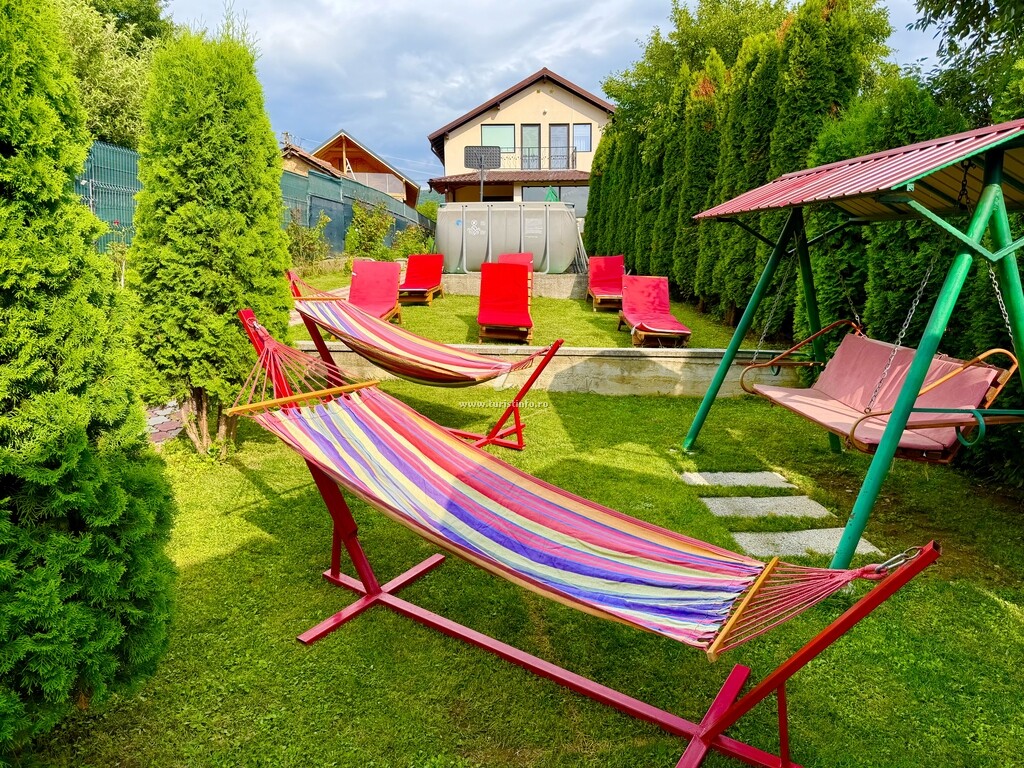 Camere de închiriat Casa David