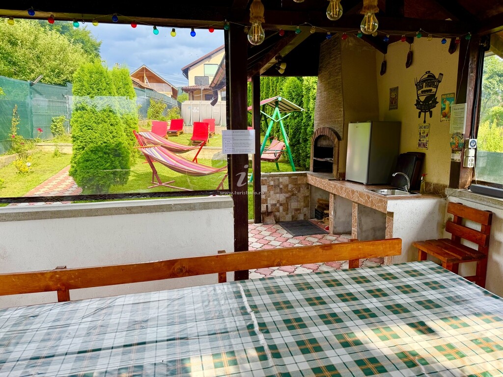 Camere de închiriat Casa David