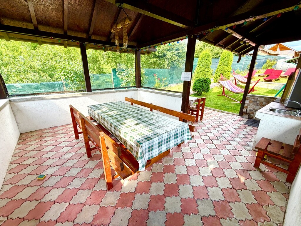 Camere de închiriat Casa David