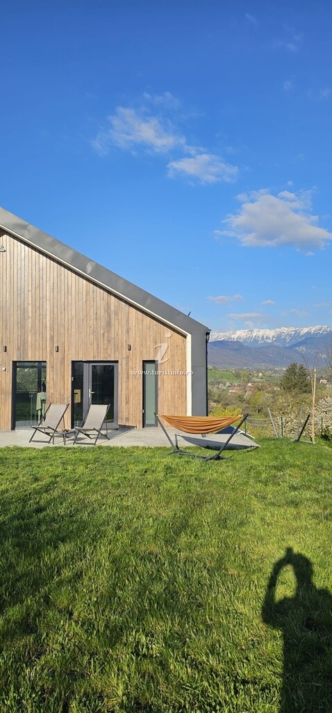 A-frame Bran Orchard Hygge